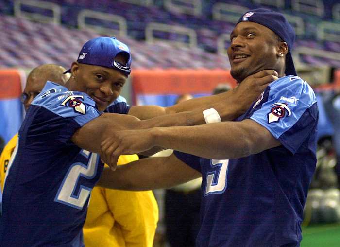 2000-super-bowl-xxxiv-eddie-george-steve-mcnair.jpg